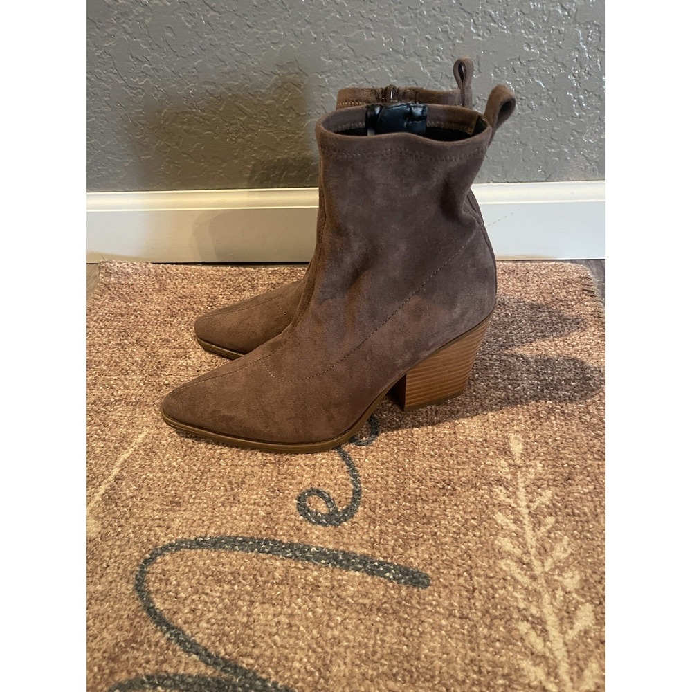 Soul Naturalizer Melodi Ankle Boots Pointed Toe Brown  Size 8  Brand New